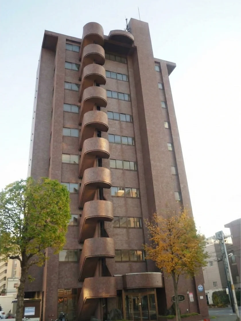 つばさ山鼻 建物外観